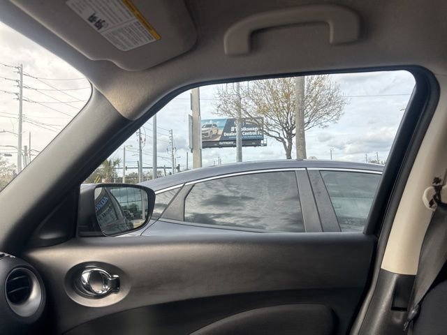 Used 2017 Nissan Juke S image 12