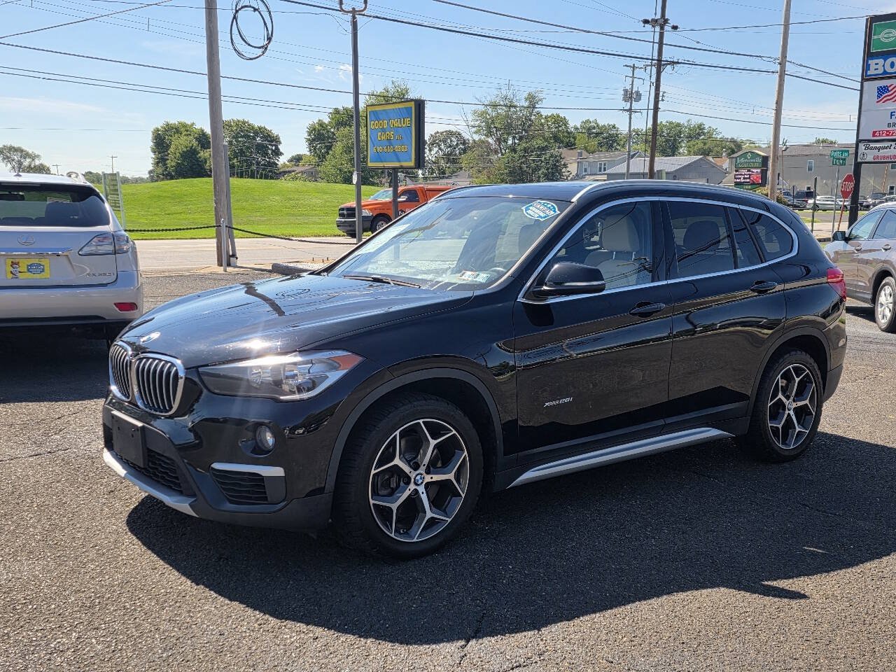 Used 2018 BMW X1 xDrive28i AWD/4WD image 2