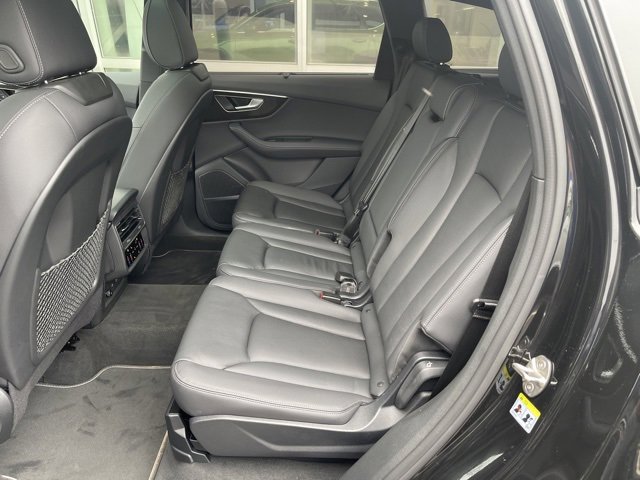 Used 2025 Audi Q7 2.0T Premium Plus w/ Premium Plus Package image 12