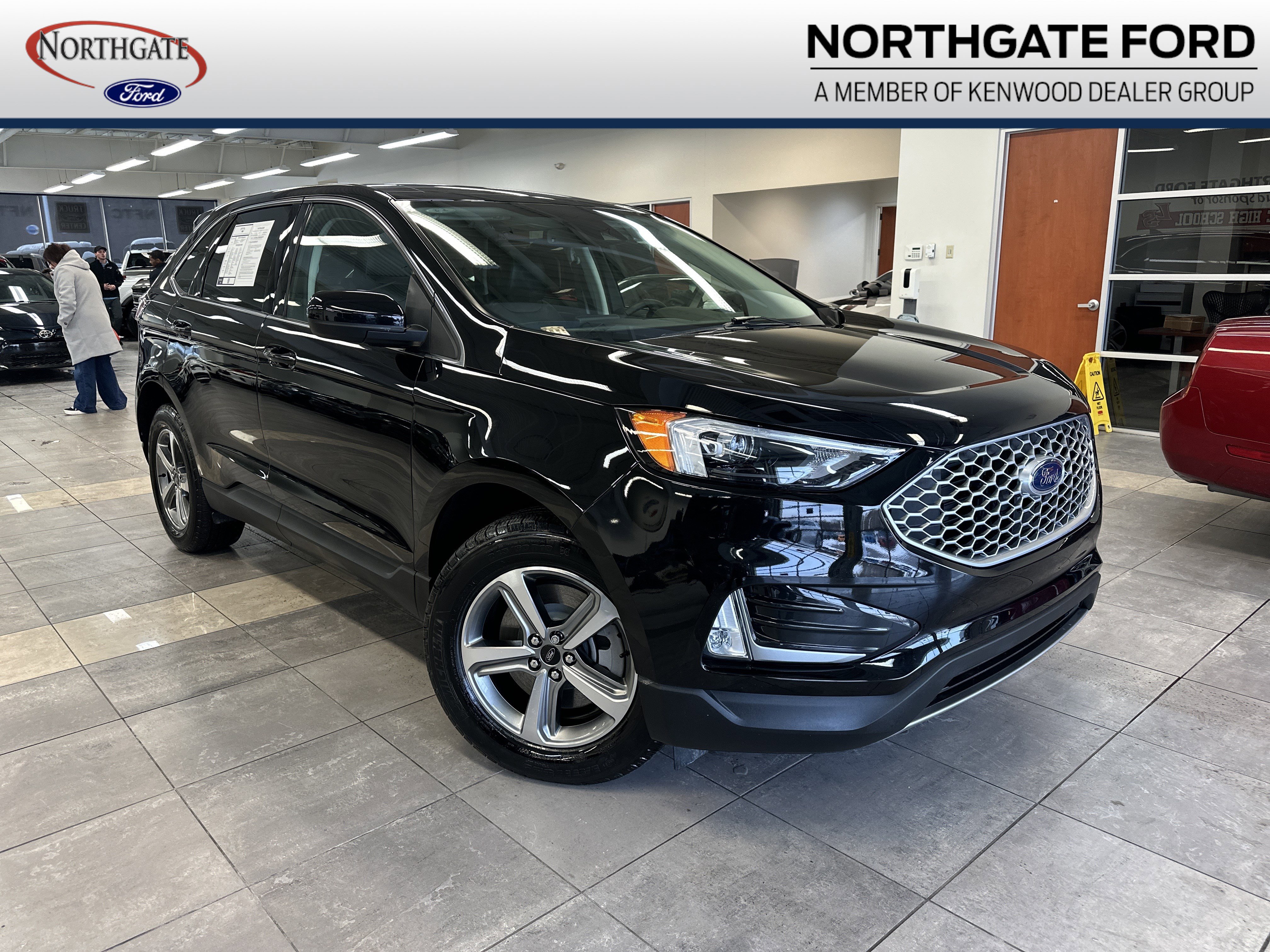 Used 2024 Ford Edge SEL w/ Convenience Package image 1
