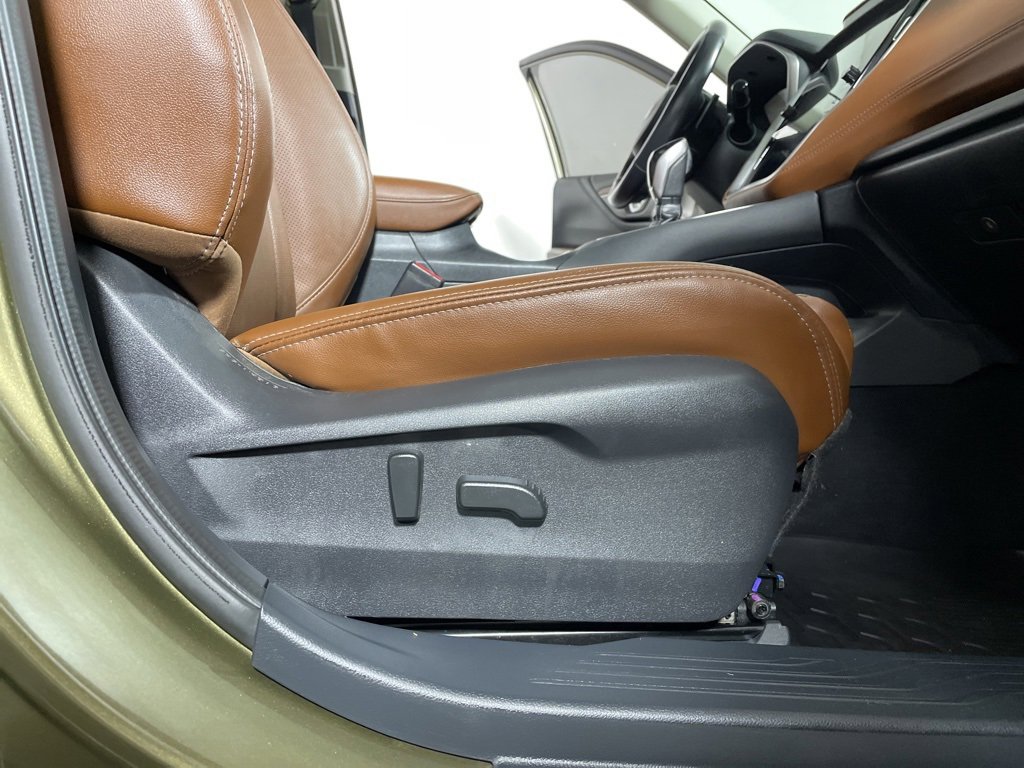 Used 2021 Subaru Outback Touring XT image 25