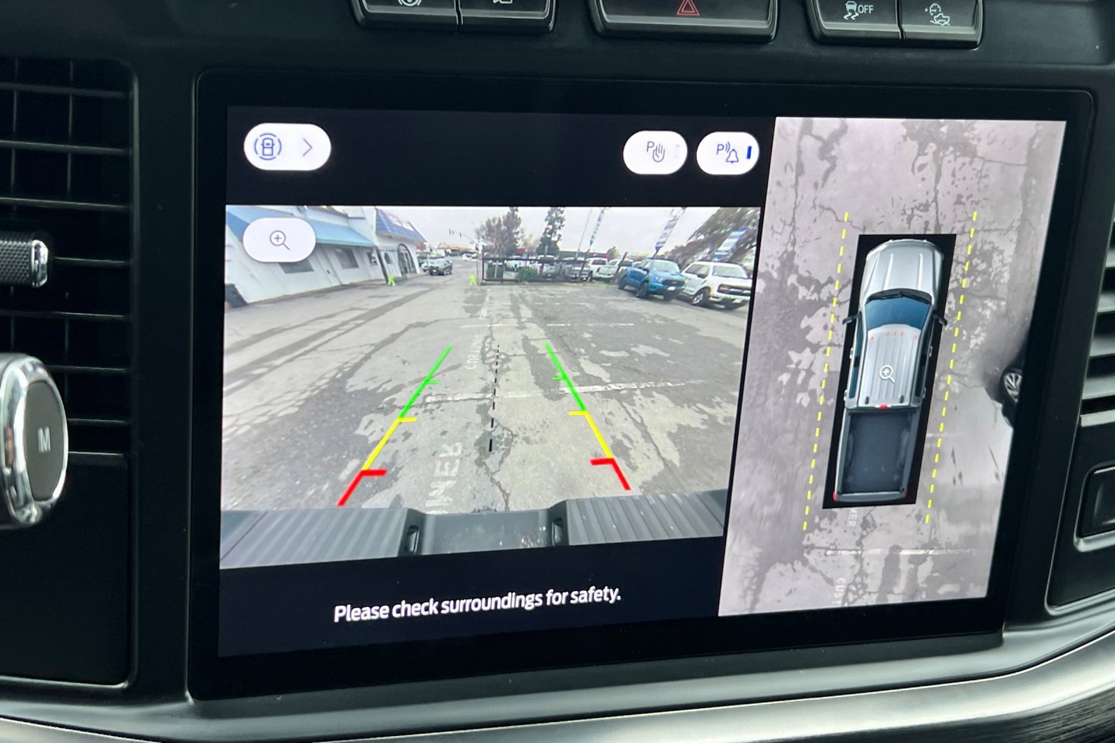 Certified 2024 Ford F250 Lariat w/ Tremor Off-Road Package image 20