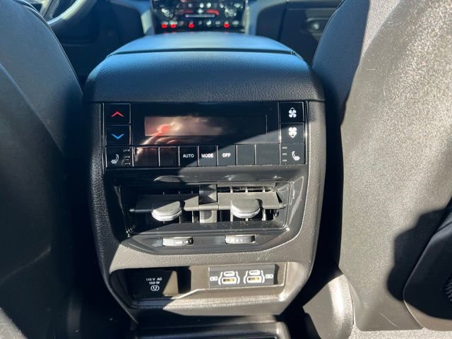 Used 2023 Jeep Grand Cherokee L Overland image 23