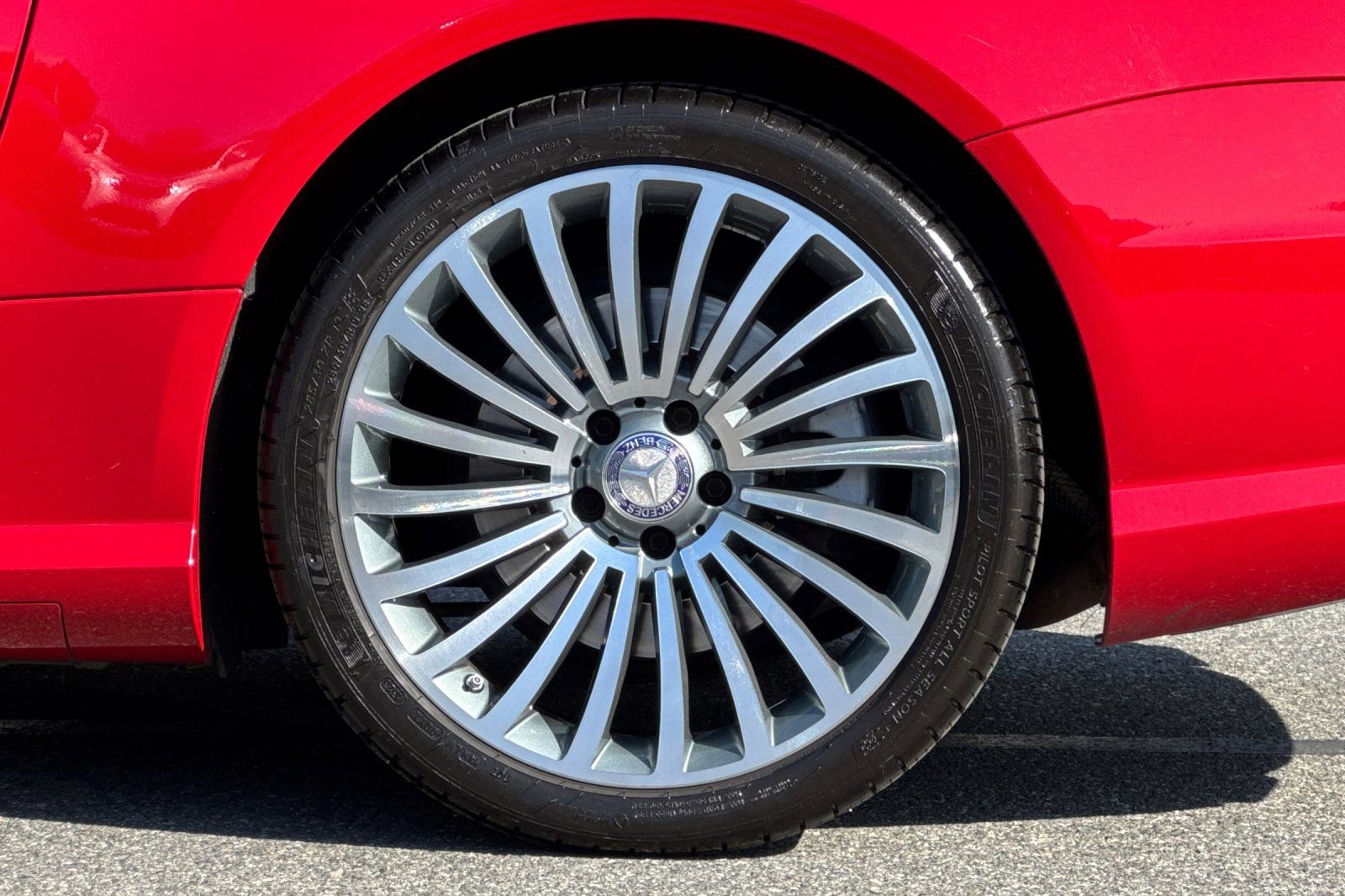 Used 2013 Mercedes-Benz SL 550 image 31