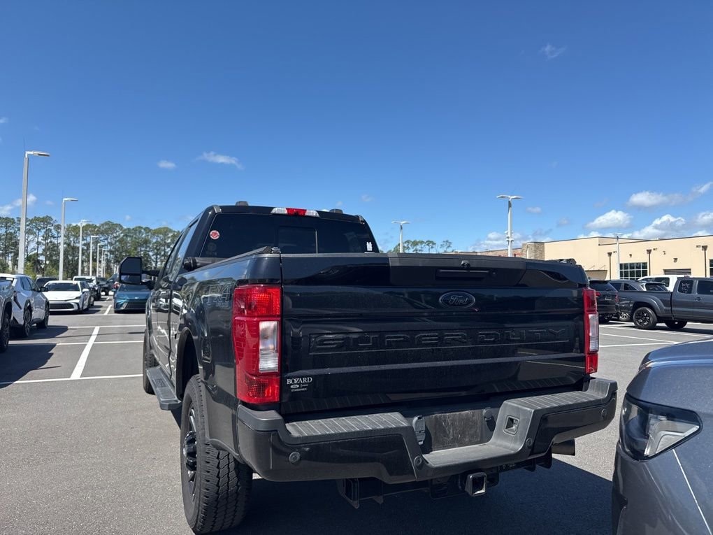 Used 2022 Ford F250 XLT w/ Black Appearance Package image 3