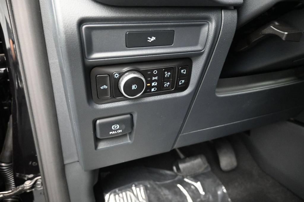 New 2026 Ford F150 XLT w/ Equipment Group 302A MID RWD image 13