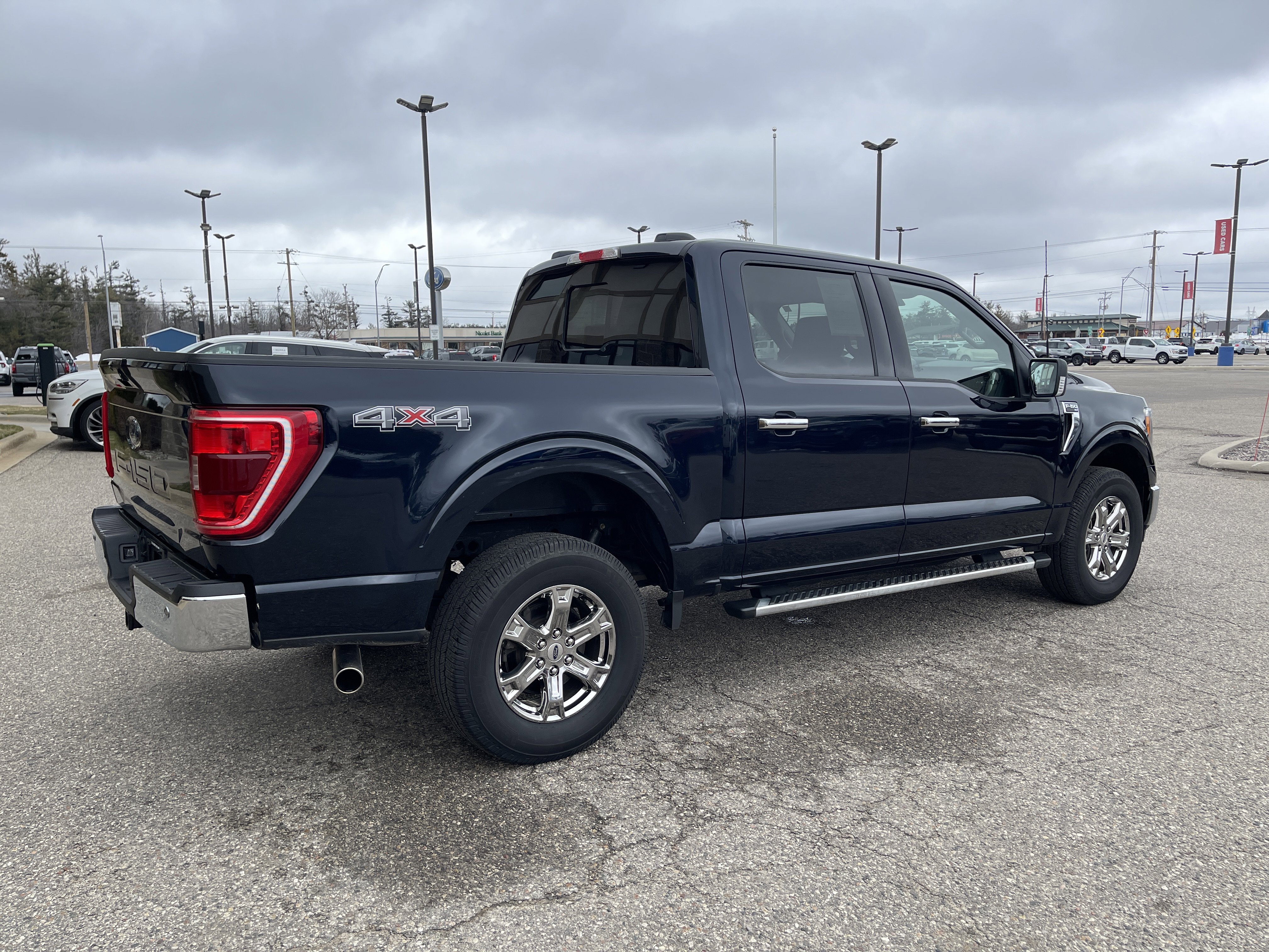 Used 2022 Ford F150 XLT w/ Equipment Group 302A High image 3