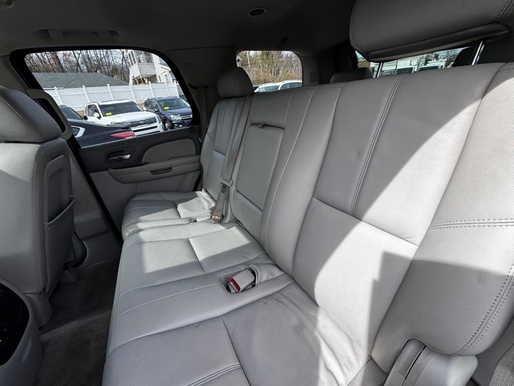 Used 2010 Chevrolet Tahoe LT image 11