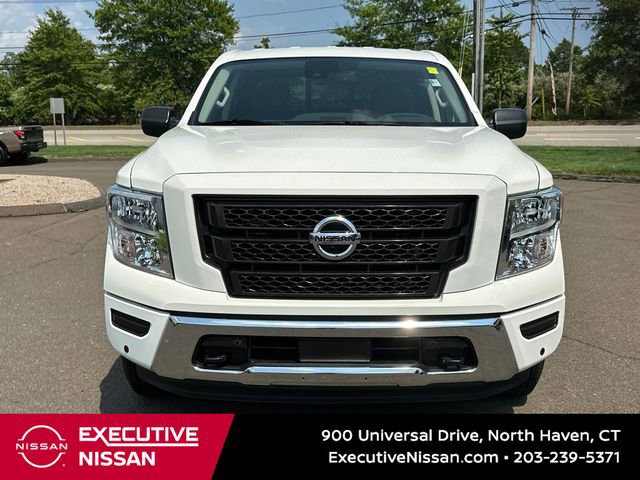 Certified 2024 Nissan Titan SV w/ SV Convenience Package AWD/4WD image 6