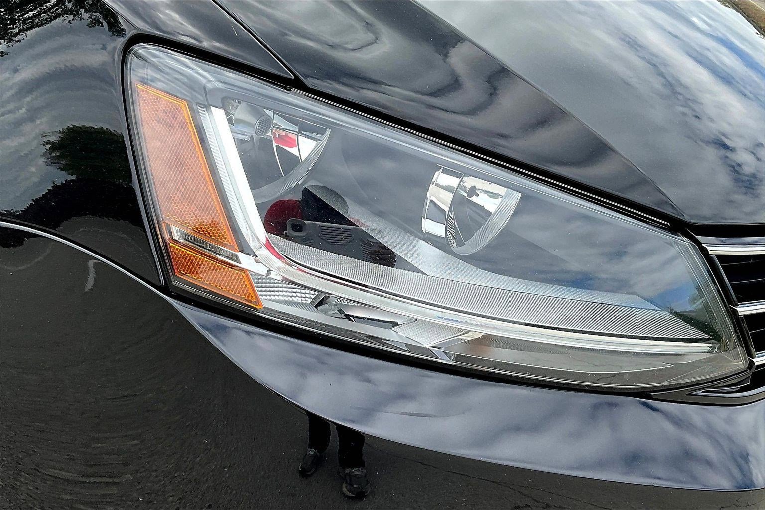 Used 2017 Volkswagen Jetta SE image 32