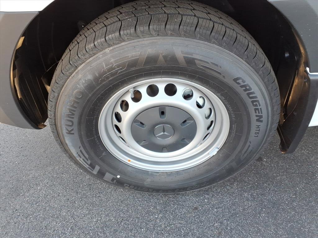 New 2026 Mercedes-Benz Sprinter 144 Cargo image 9