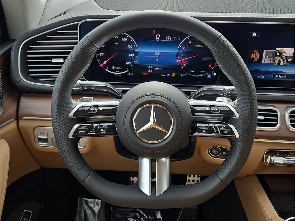 New 2026 Mercedes-Benz GLS 450 4MATIC image 14
