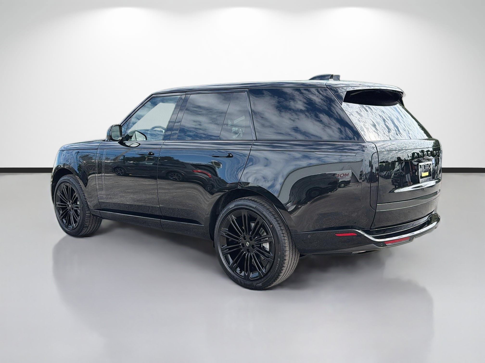New 2027 Land Rover Range Rover SE AWD/4WD image 3