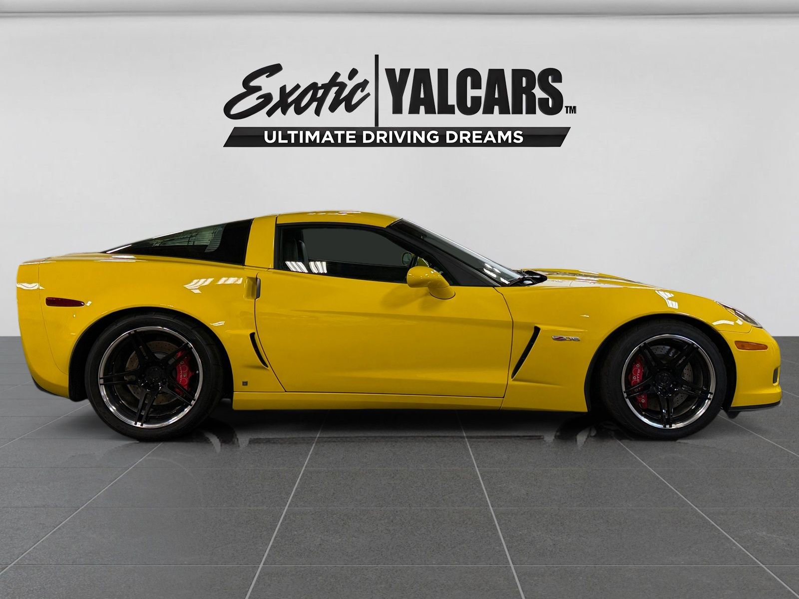 Used 2007 Chevrolet Corvette Z06 w/ Preferred Equipment Group RWD image 6