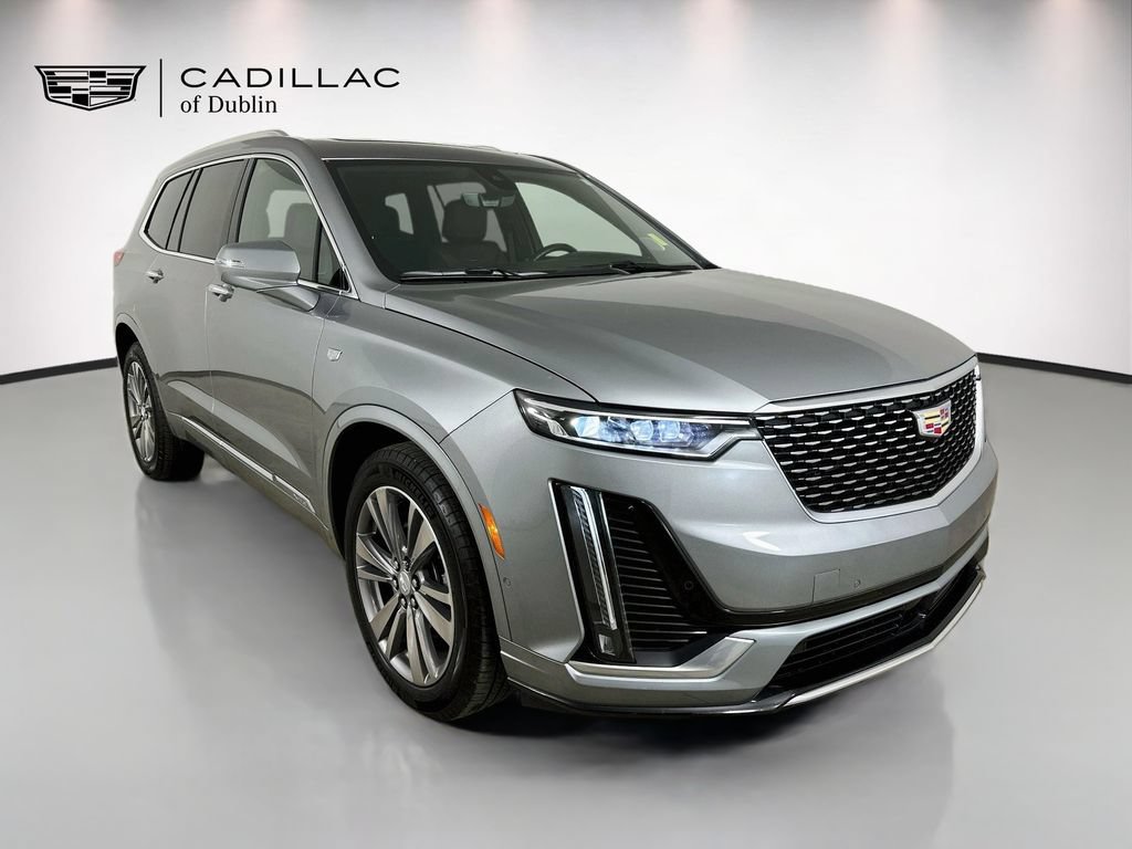 Certified 2025 Cadillac XT6 Premium Luxury w/ Platinum Package AWD/4WD image 3