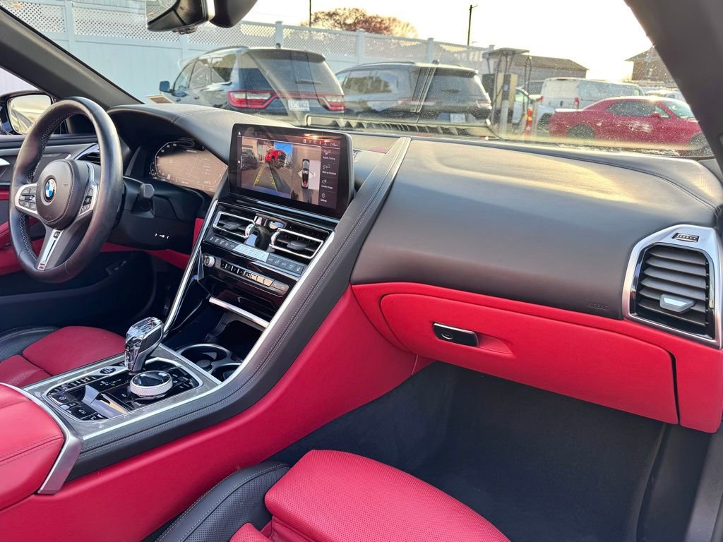 Used 2023 BMW M850i xDrive Convertible image 21