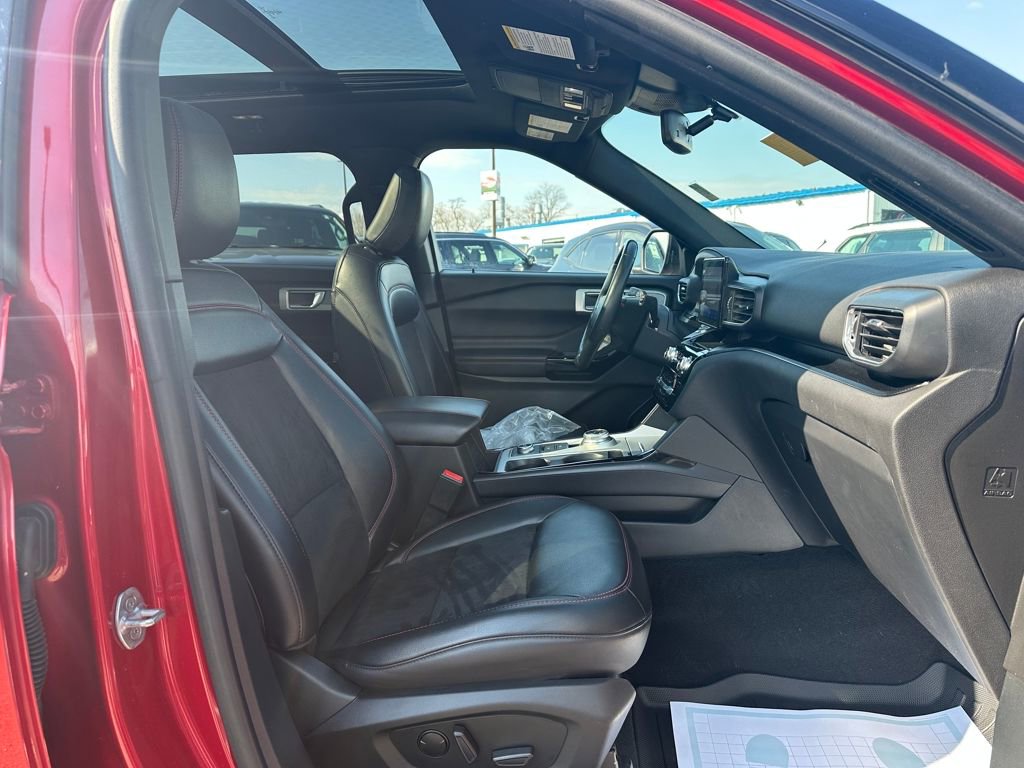 Used 2022 Ford Explorer ST-Line w/ Class IV Trailer Tow Package AWD/4WD image 20