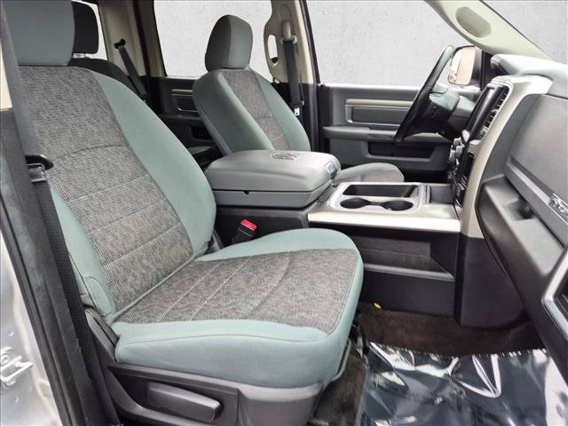 Used 2017 RAM 1500 Big Horn RWD image 21