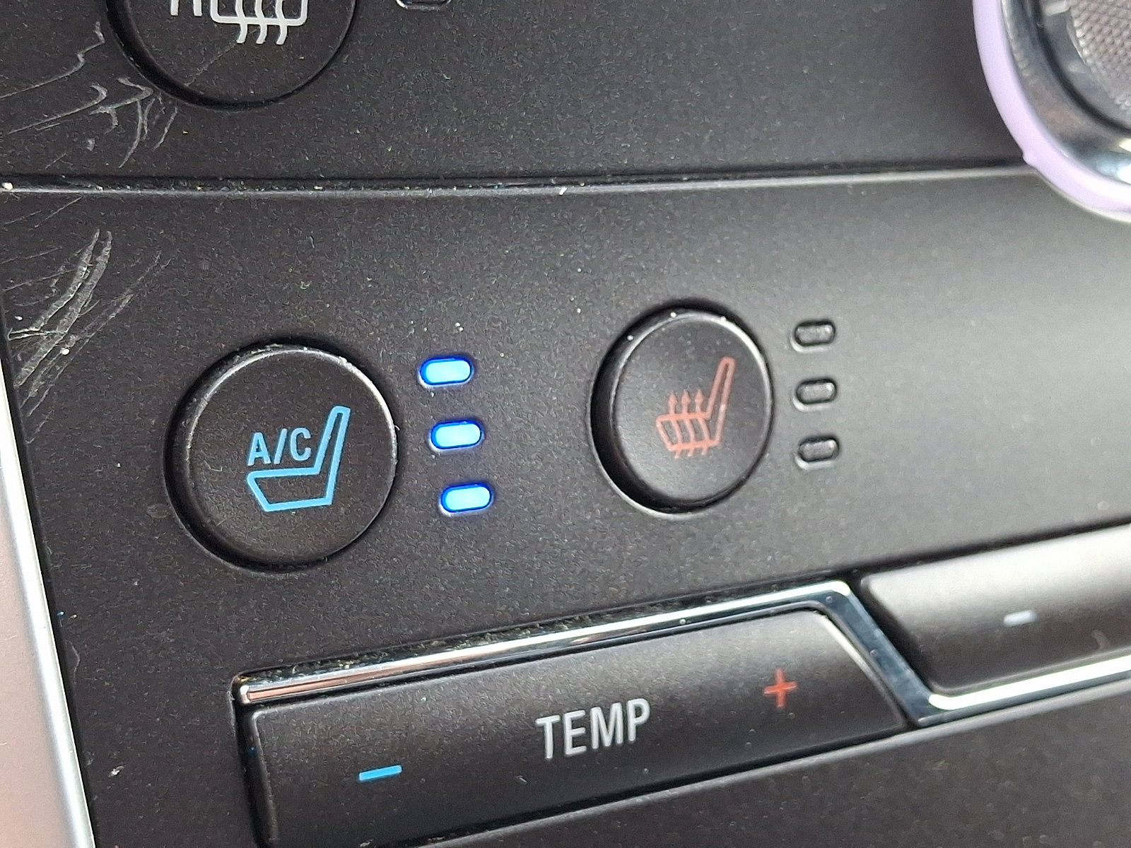 Used 2018 Ford Edge Sport w/ Equipment Group 401A AWD/4WD image 26