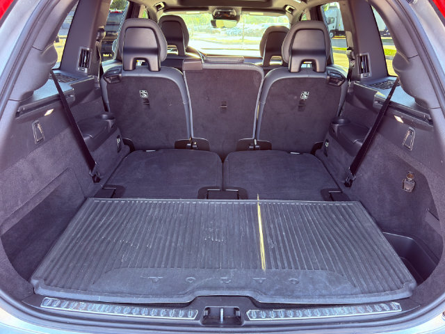 Used 2020 Volvo XC90 T6 Momentum w/ Protection Package Premier AWD/4WD image 22