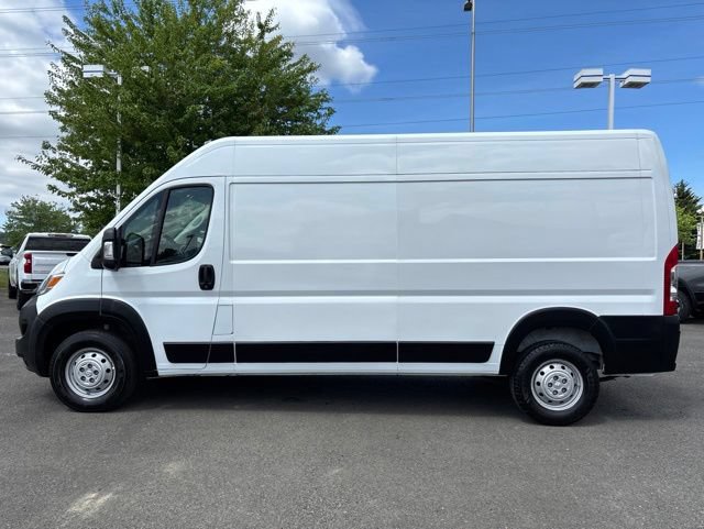 Used 2023 RAM ProMaster 3500 FWD image 2