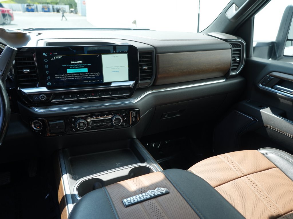 Certified 2024 Chevrolet Silverado 3500 High Country w/ LPO, Dark Essentials Package AWD/4WD image 22