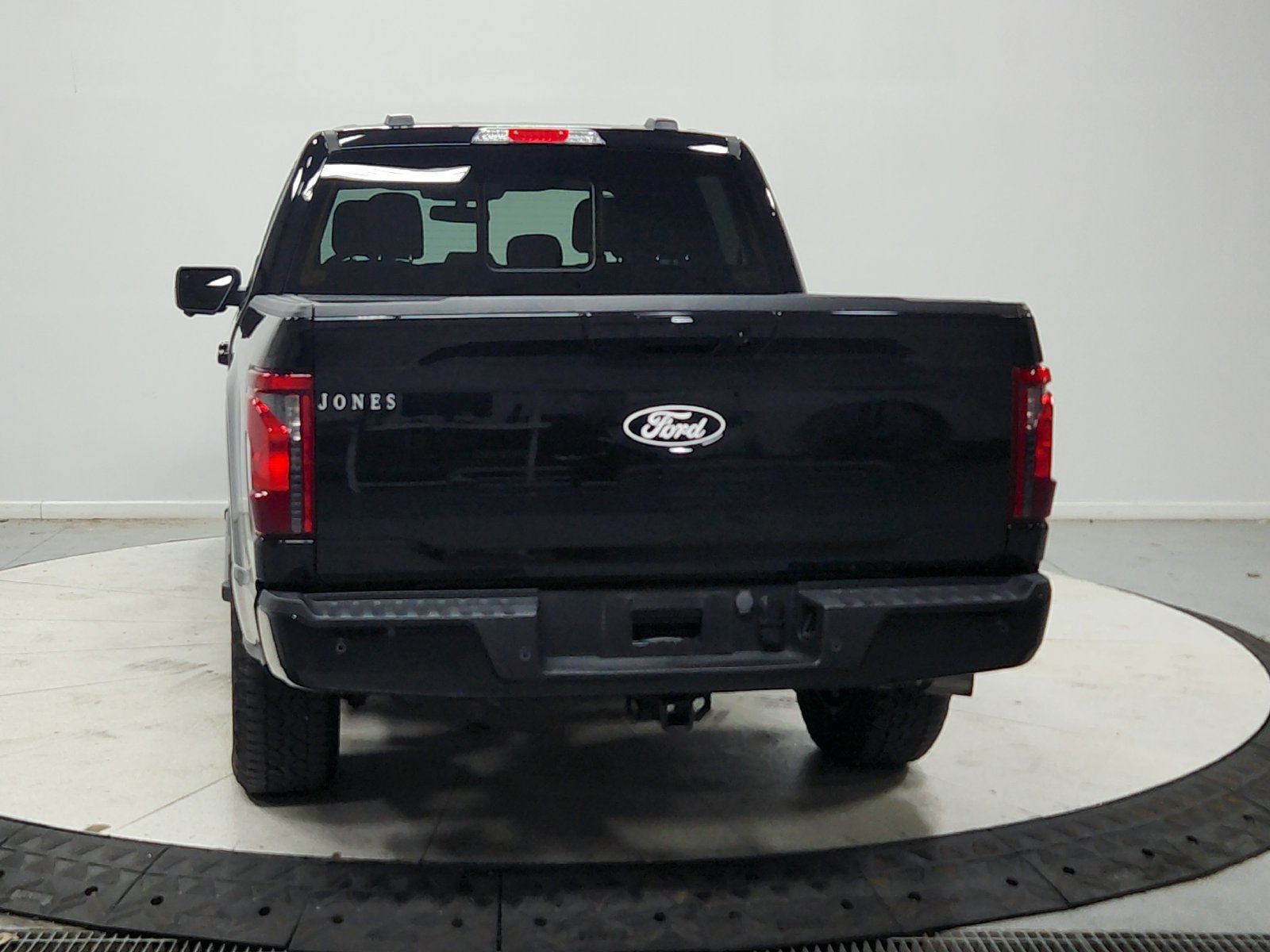 Used 2024 Ford F150 XLT w/ Equipment Group 302A MID AWD/4WD image 7