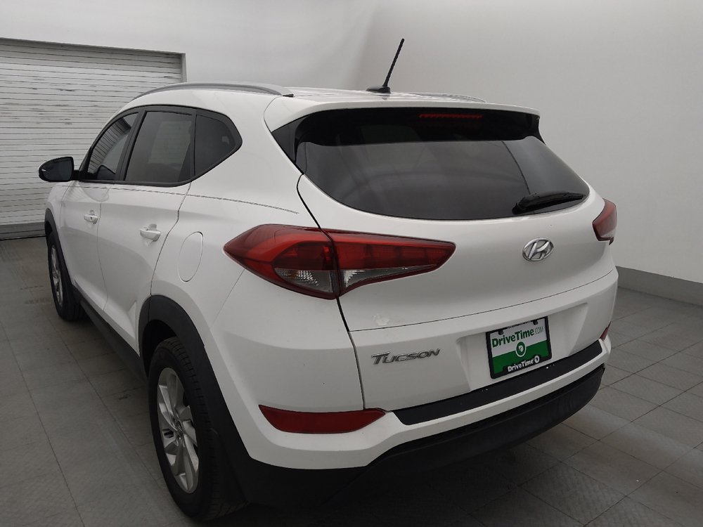 Used 2016 Hyundai Tucson SE w/ Option Group 02 FWD image 5