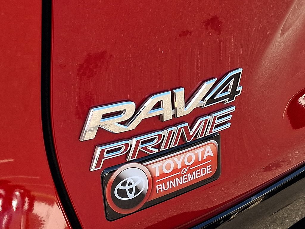 Certified 2023 Toyota RAV4 XSE w/ Weather Package AWD/4WD image 32