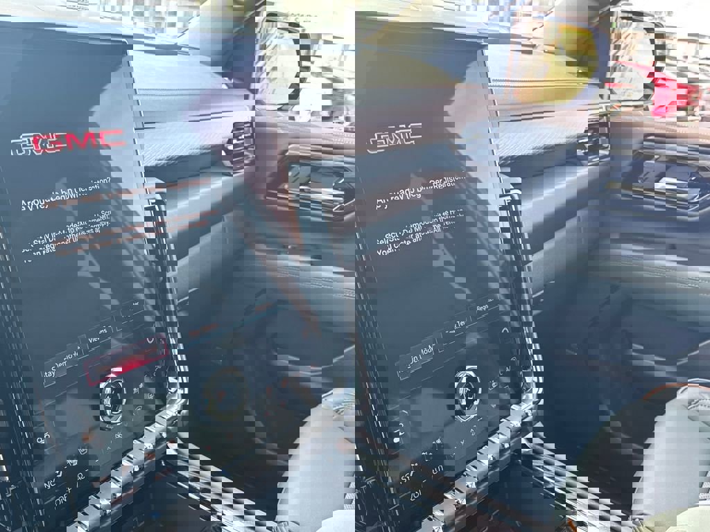 New 2026 GMC Yukon XL AT4 w/ AT4 Premium Plus Package image 23