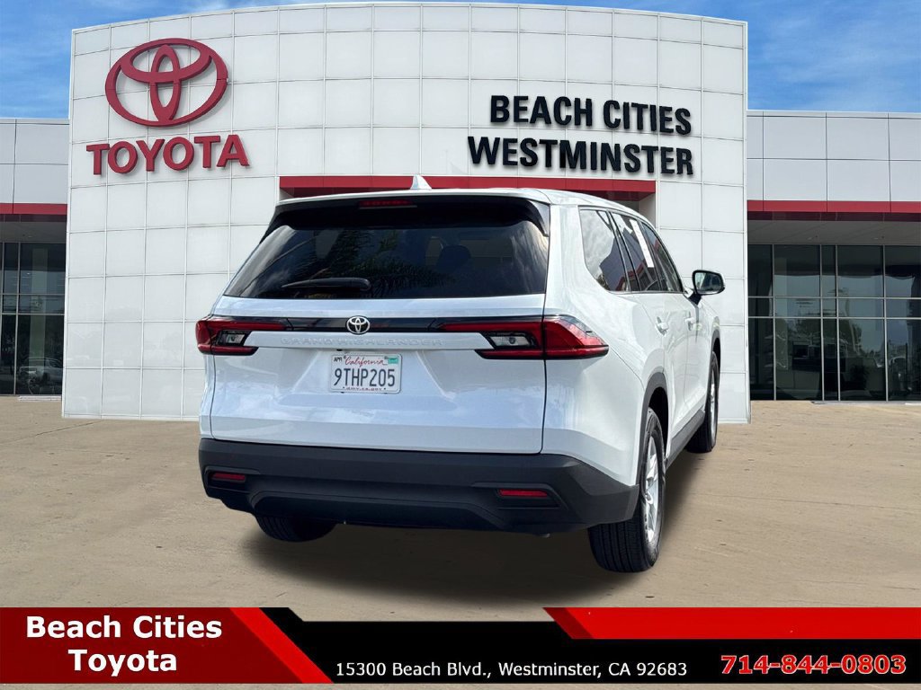 Certified 2025 Toyota Grand Highlander FWD image 11