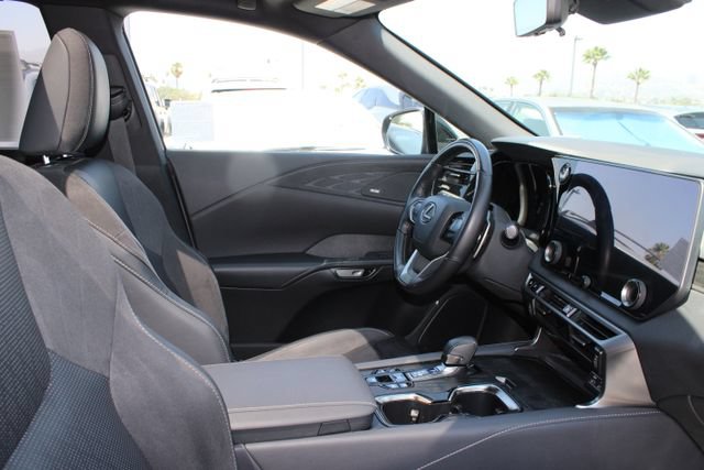 Certified 2025 Lexus RX 450h AWD w/ Convenience Package image 5