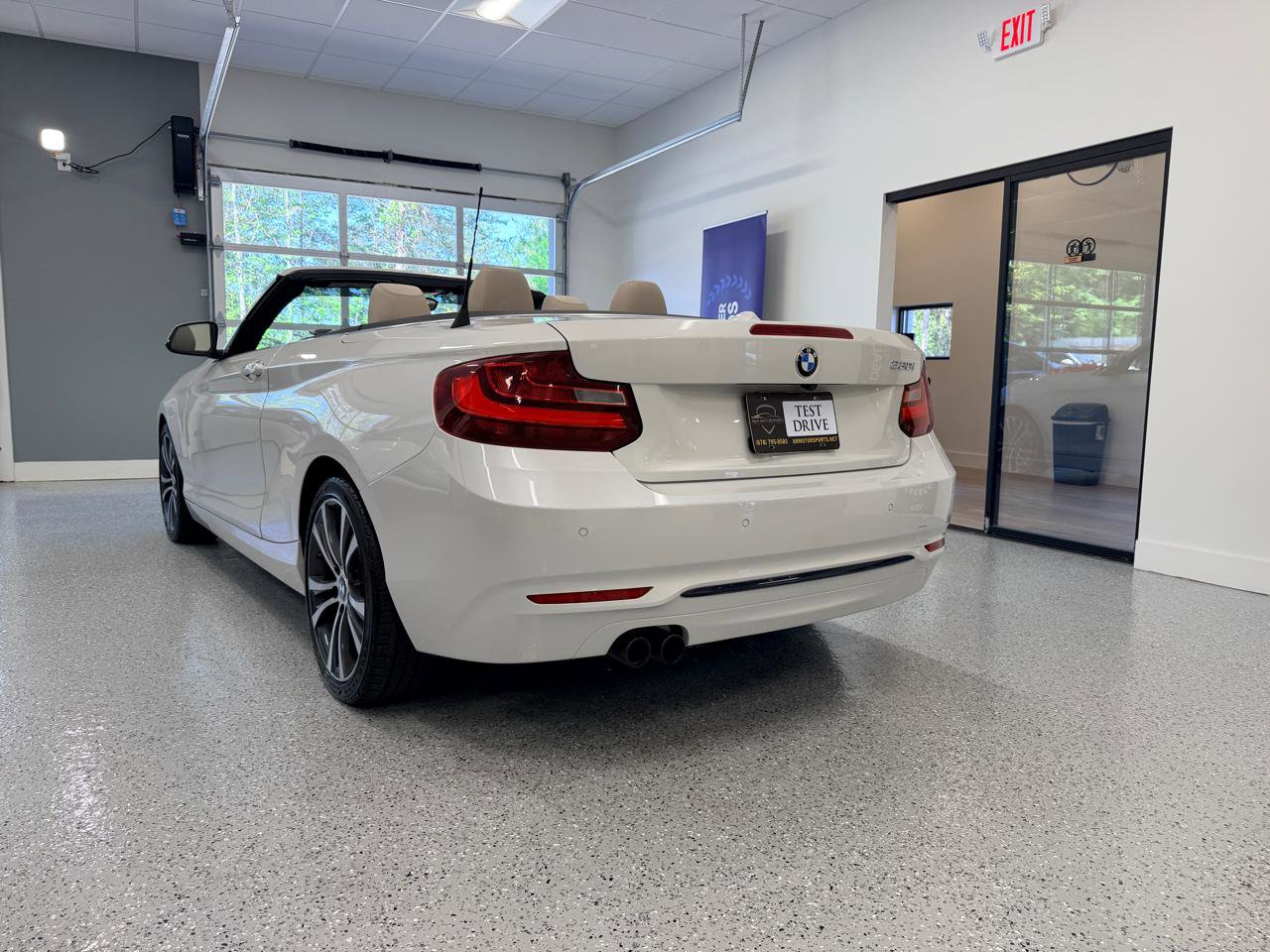 Used 2017 BMW 230i Convertible RWD image 18