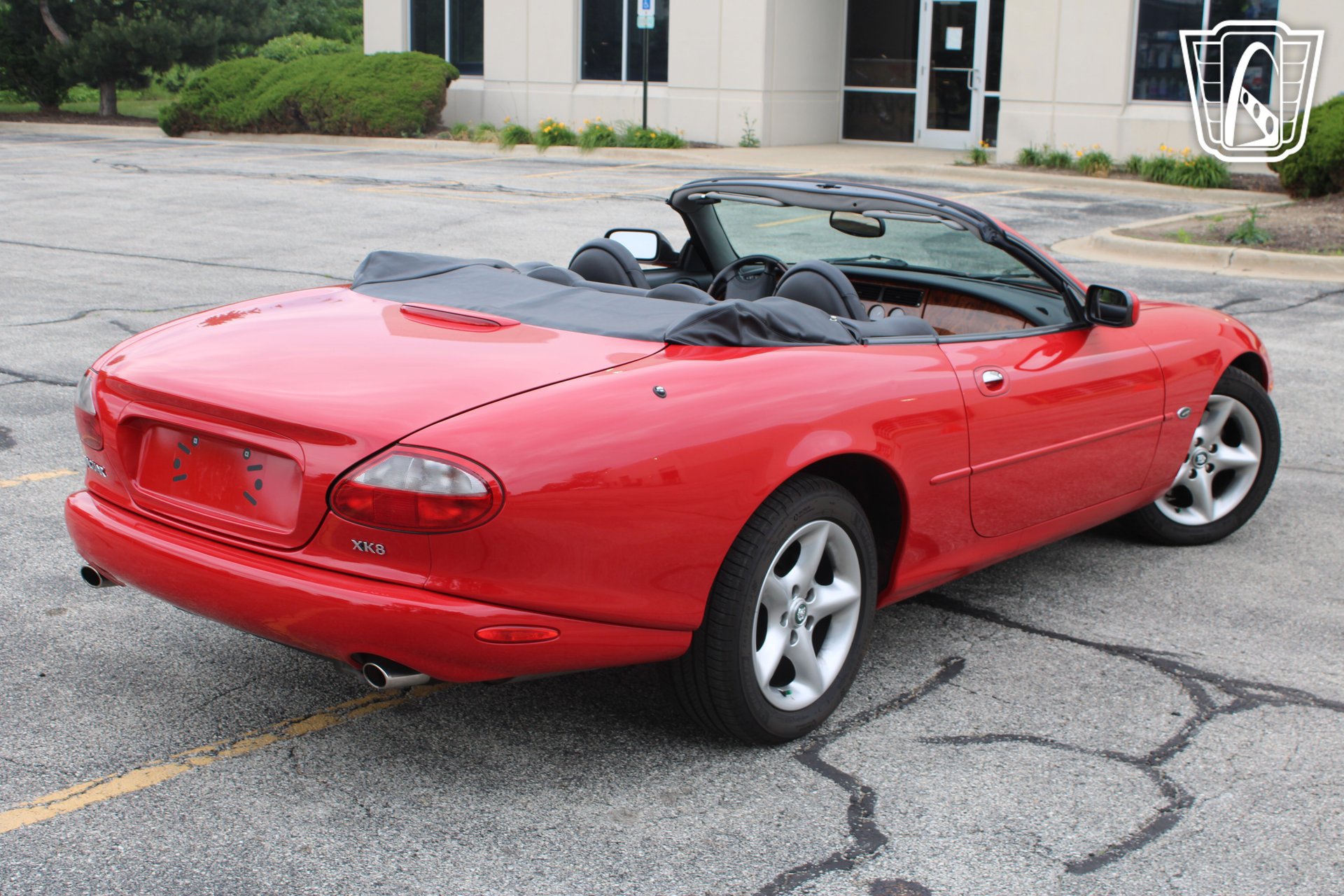 Used 2000 Jaguar XK8 Convertible RWD image 4