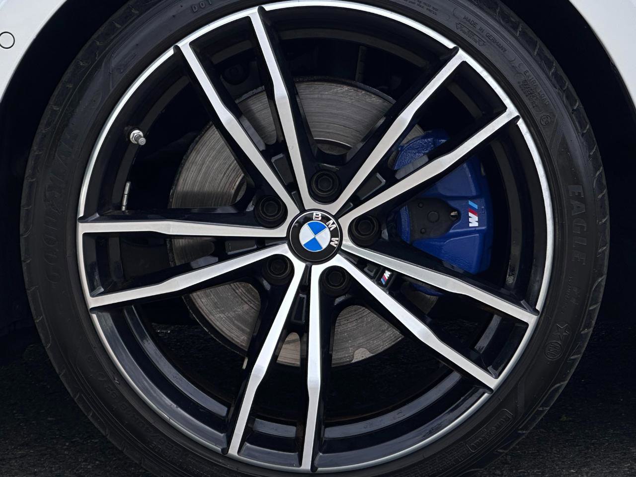 Used 2019 BMW 330i Sedan RWD image 7