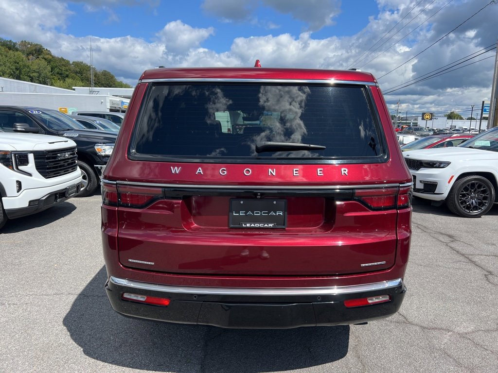 Used 2022 Jeep Wagoneer Series III w/ Convenience Group I image 4