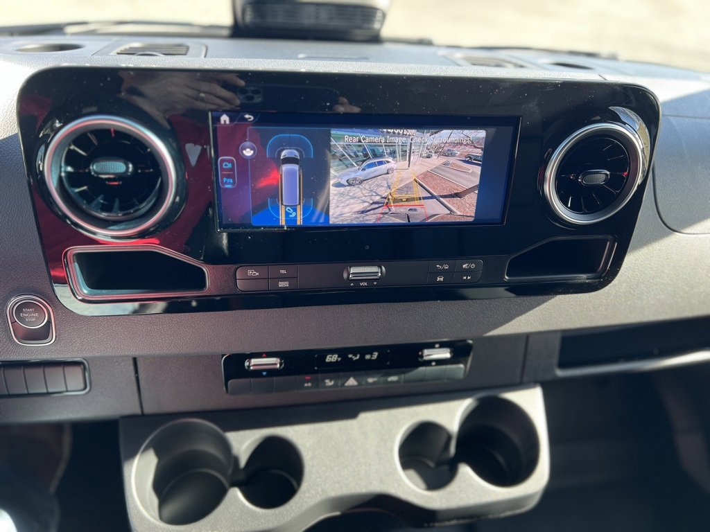 New 2025 Mercedes-Benz Sprinter 2500 image 32