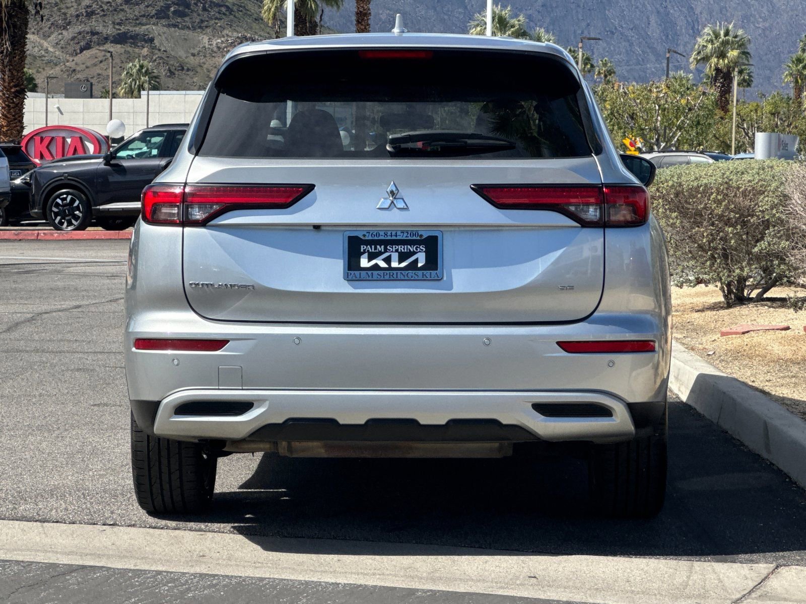 Used 2024 Mitsubishi Outlander SE FWD image 4