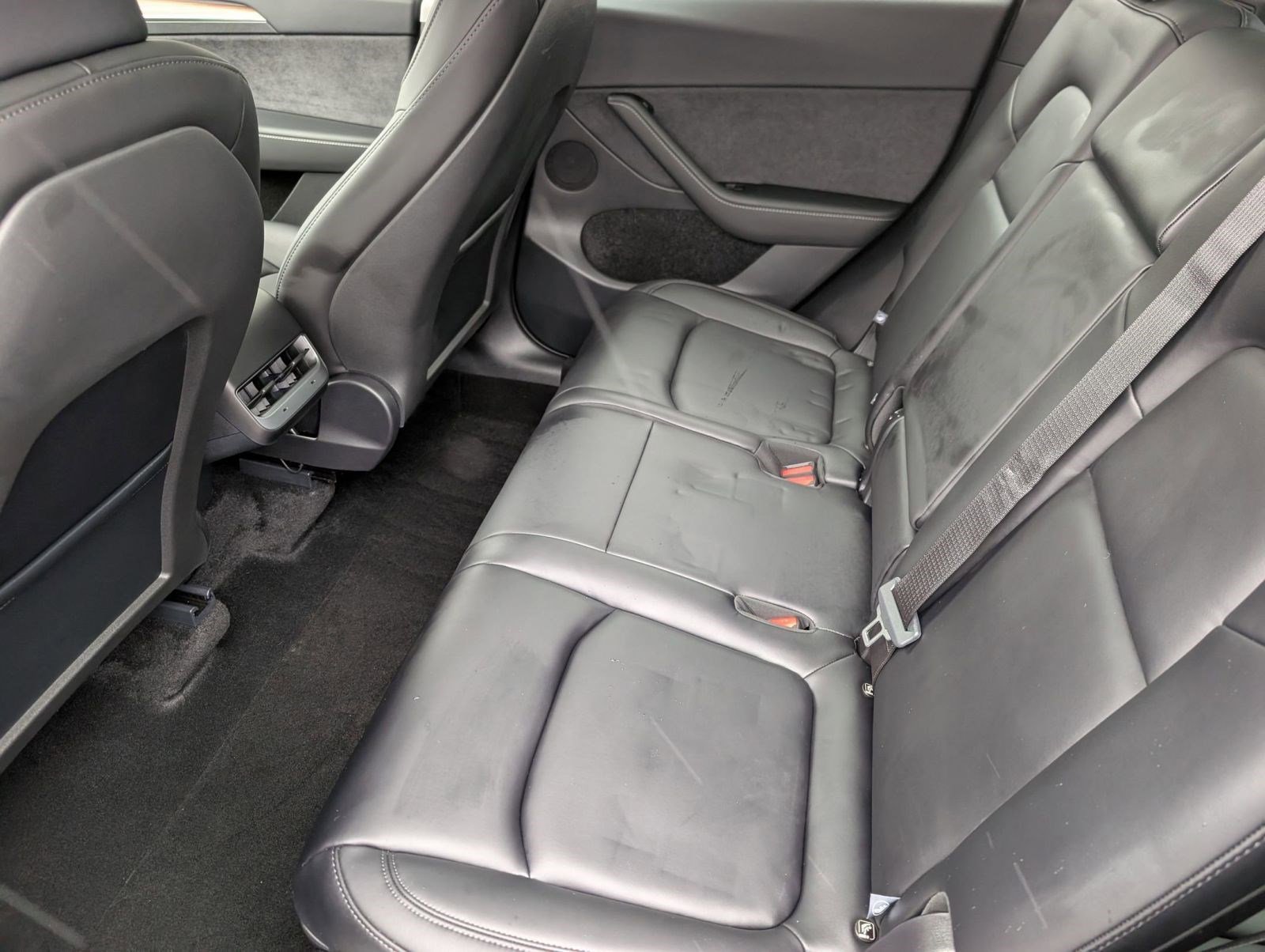 Used 2025 Tesla Model Y Long Range image 28