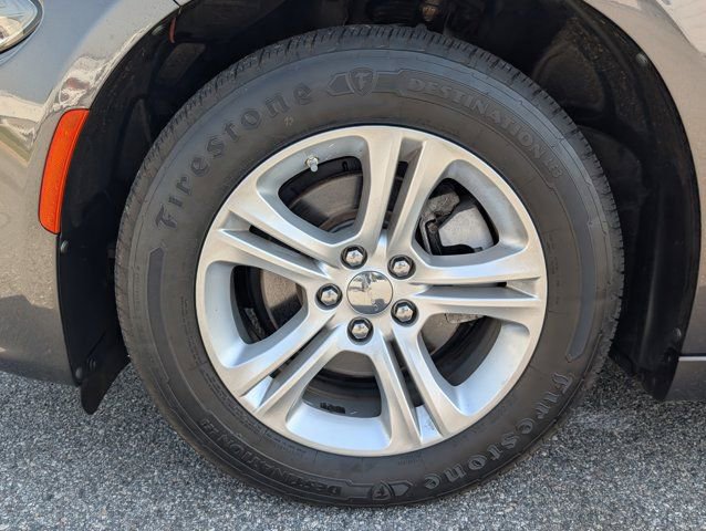 Used 2022 Dodge Charger SXT image 13