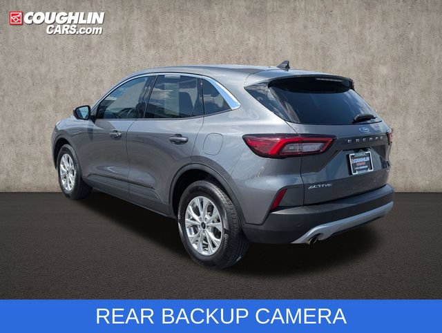 Used 2023 Ford Escape Active w/ Tech Pack #2 AWD/4WD image 6