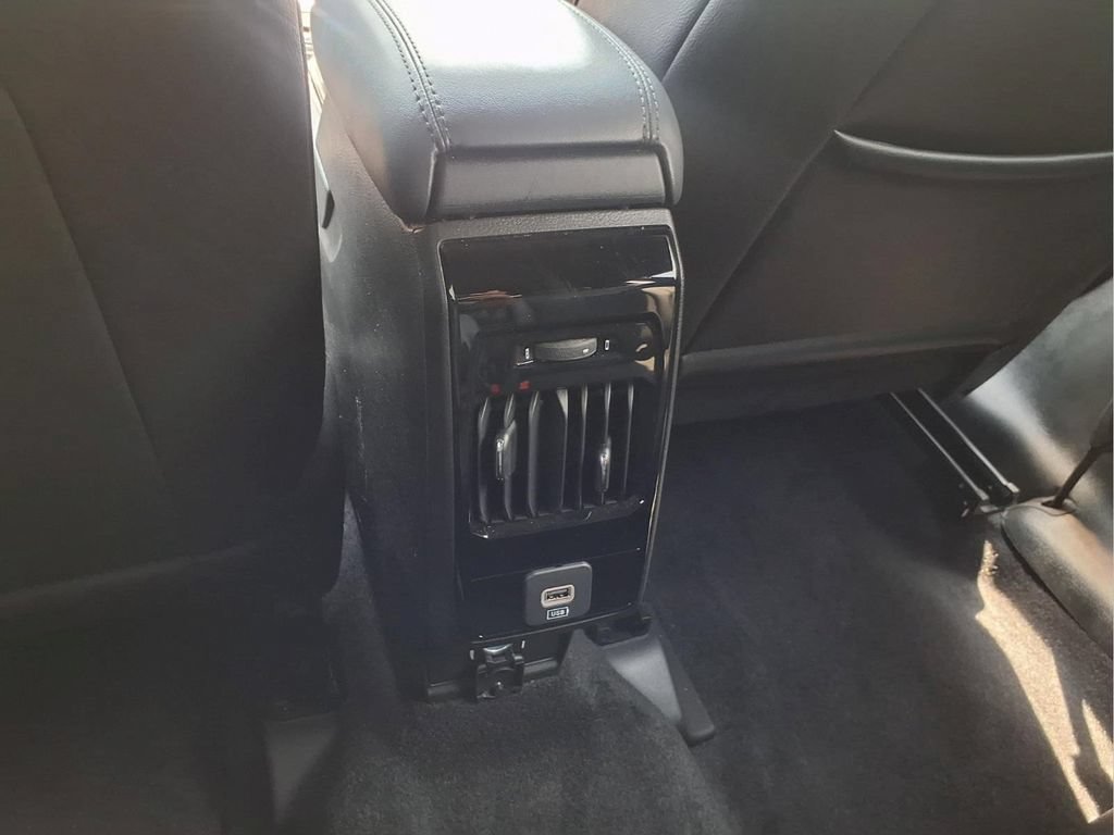 New 2026 Jeep Compass Latitude AWD/4WD image 13