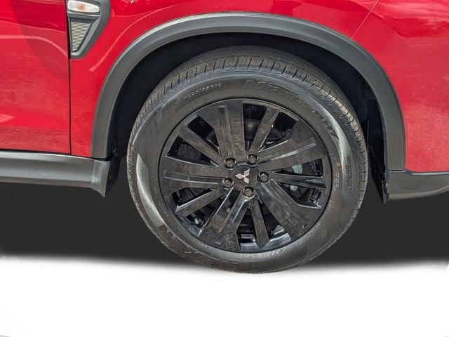 Used 2025 Mitsubishi Outlander Sport LE AWD/4WD image 10
