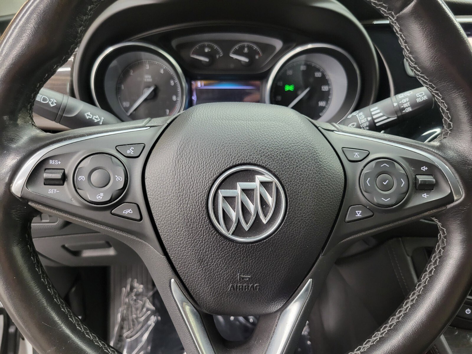 Used 2019 Buick Envision Essence image 15