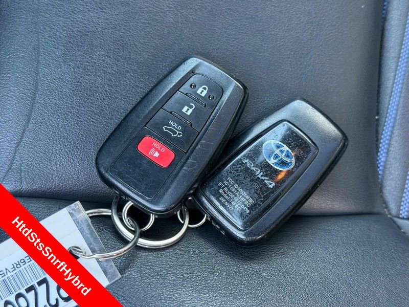 Used 2021 Toyota RAV4 XSE AWD/4WD image 25