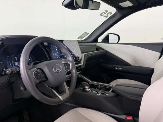 Certified 2025 Lexus TX 350 AWD w/ Technology Package image 4