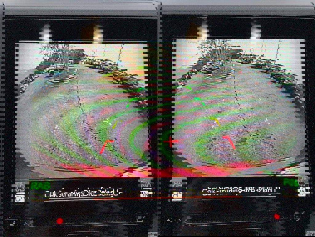 Used 2023 Subaru Forester Touring image 16