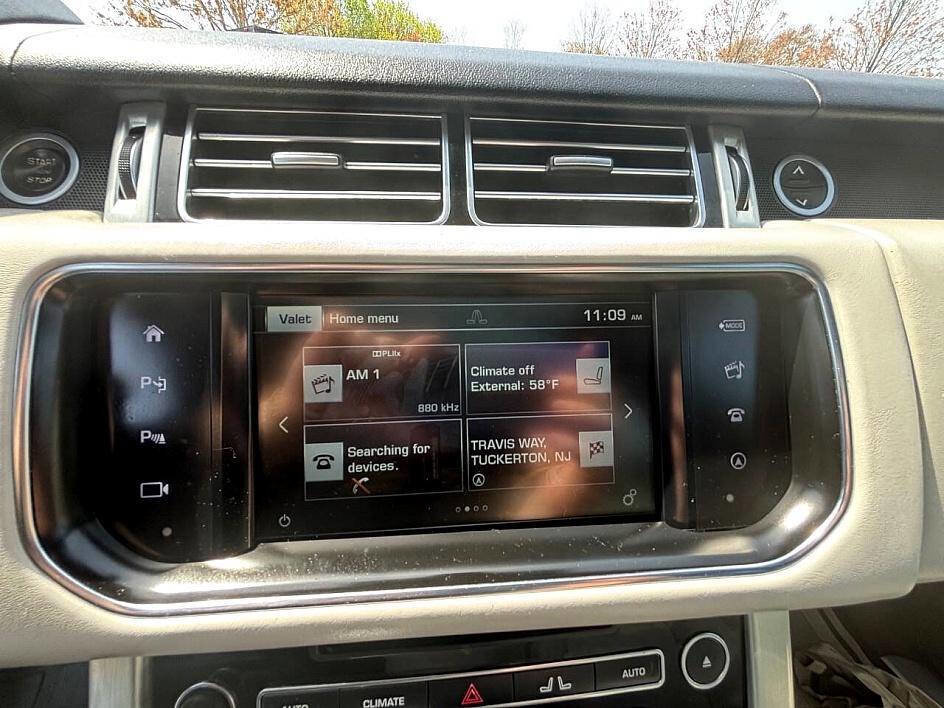 Used 2016 Land Rover Range Rover Supercharged image 31