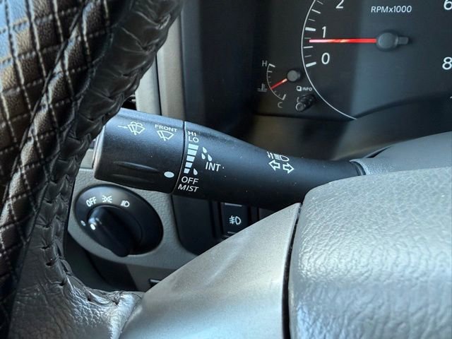 Used 2016 Nissan NV 3500 SL image 45