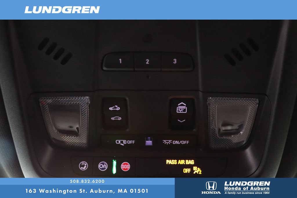 Used 2024 Cadillac XT6 Sport w/ LPO, ONYX Package AWD/4WD image 34